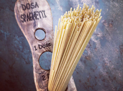 Spaghettimåler i oliventræ