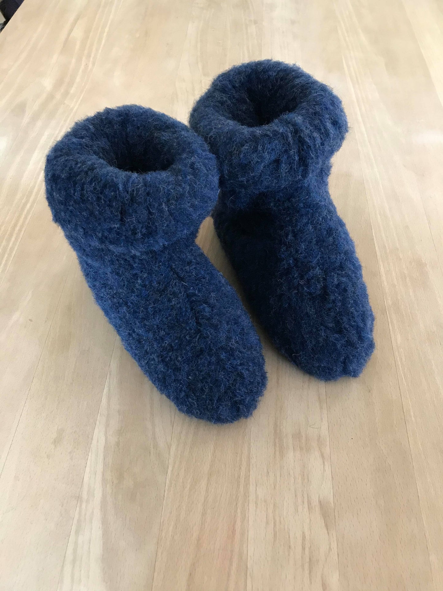 Mørkeblå hjemmesko i 100% lammeuld